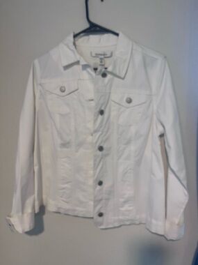 croft & barrow White Women's Button-Front Denim Jacket